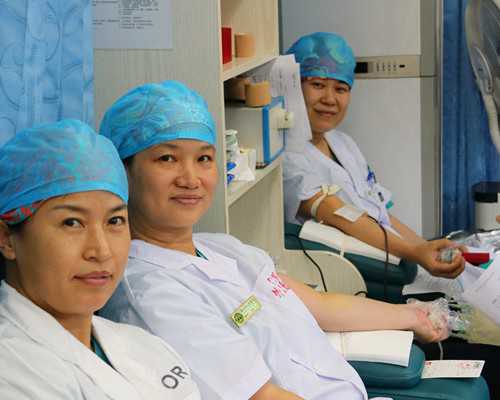 上海怎么代生宝宝,上海哪家试管婴儿医院可以包生男孩的？上海生男孩试管医