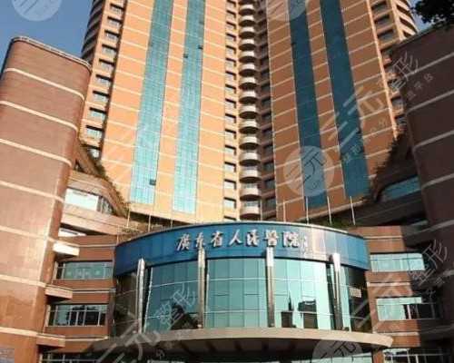 煮银耳，只剪碎是不行的，多加这一步，银耳20分钟出胶，还更黏稠